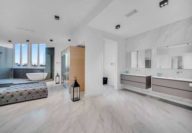 Casa en Miami Beach - Luxurious 5 Story Townhouse in South Beach Casa en Miami Beach - Luxurious 5 Story Townhouse in South Beach
