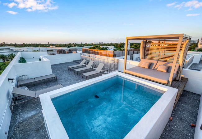 Casa en Miami Beach - Luxurious 5 Story Townhouse in South Beach Casa en Miami Beach - Luxurious 5 Story Townhouse in South Beach