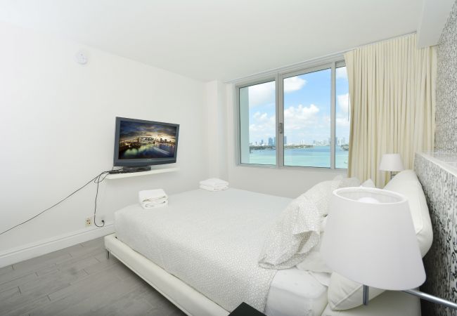 Departamento en Miami Beach - Grand 3-Room Suite Sunset Bay View Departamento en Miami Beach - Grand 3-Room Suite Sunset Bay View