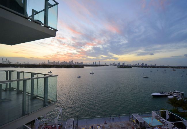 Departamento en Miami Beach - Grand 3-Room Suite Sunset Bay View