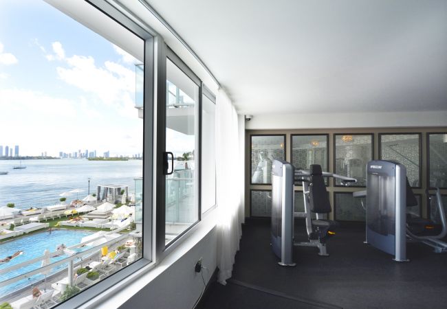 Departamento en Miami Beach - Grand 3-Room Suite Sunset Bay View Departamento en Miami Beach - Grand 3-Room Suite Sunset Bay View