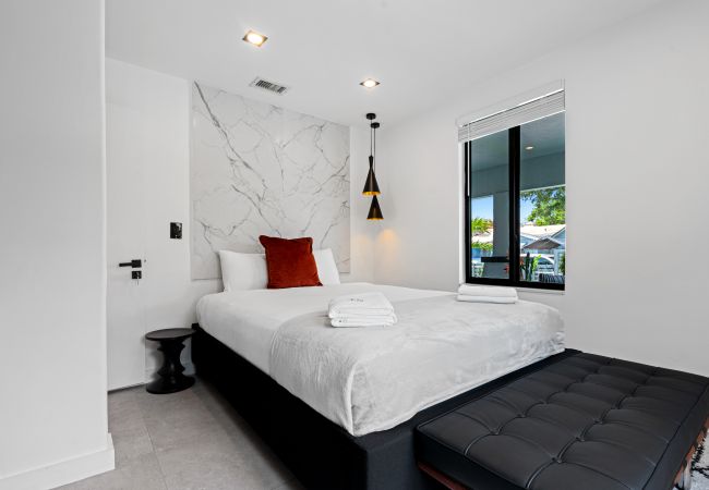 Casa en Miami - Modern House With Guest House in Wynwood 12 Guests