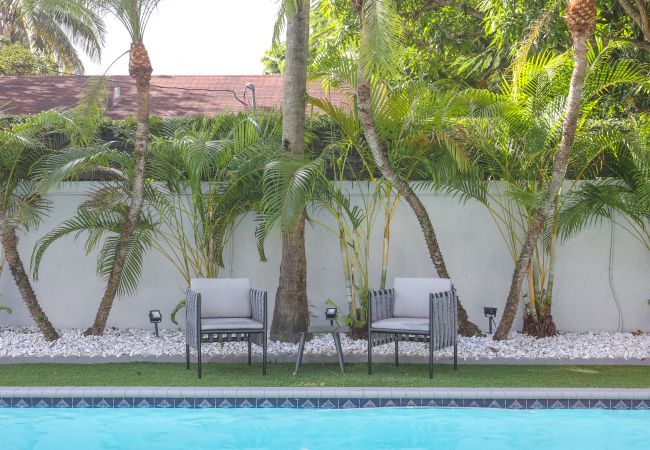 Casa en Miami - Gorgeous 3BR House with Pool Sunset Views Casa en Miami - Gorgeous 3BR House with Pool Sunset Views