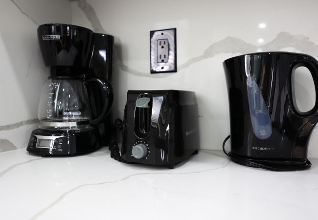 Casa en Miami - Gorgeous 3BR House with Pool Sunset Views Casa en Miami - Gorgeous 3BR House with Pool Sunset Views