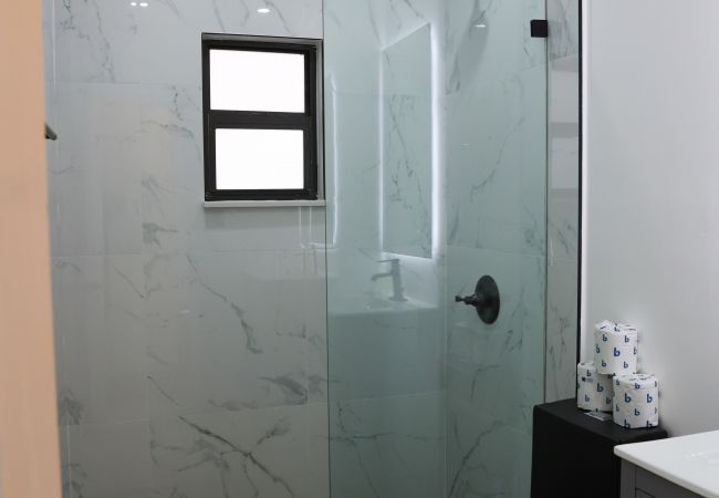 Casa en Miami - Gorgeous 3BR House with Pool Sunset Views Casa en Miami - Gorgeous 3BR House with Pool Sunset Views