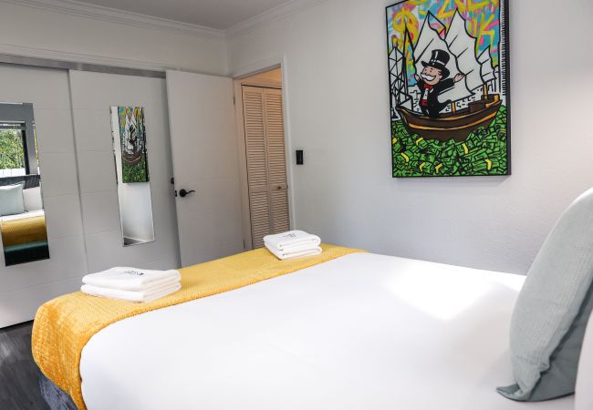 Casa en Miami - Gorgeous 3BR House with Pool Sunset Views Casa en Miami - Gorgeous 3BR House with Pool Sunset Views