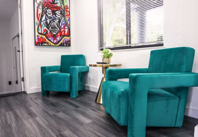 Casa en Miami - Gorgeous 3BR House with Pool Sunset Views Casa en Miami - Gorgeous 3BR House with Pool Sunset Views