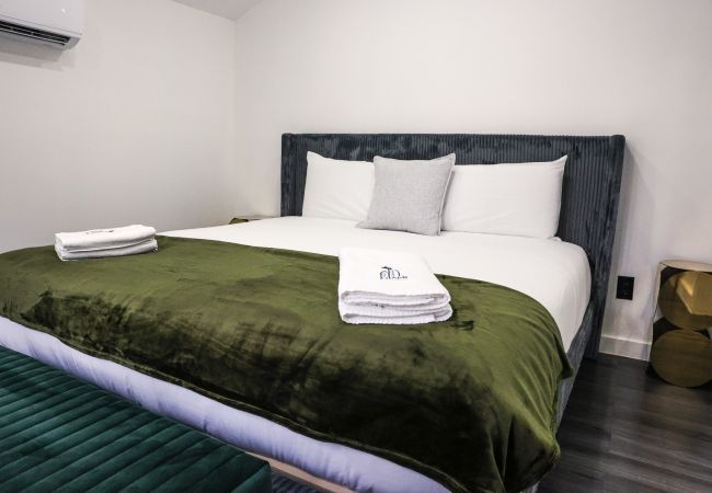 Casa en Miami - Gorgeous 3BR House with Pool Sunset Views Casa en Miami - Gorgeous 3BR House with Pool Sunset Views