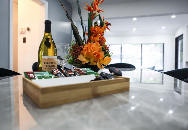 Casa en Miami - Gorgeous 3BR House with Pool Sunset Views Casa en Miami - Gorgeous 3BR House with Pool Sunset Views