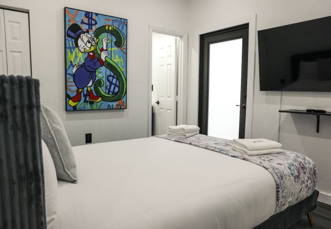 Casa en Miami - Gorgeous 3BR House with Pool Sunset Views Casa en Miami - Gorgeous 3BR House with Pool Sunset Views