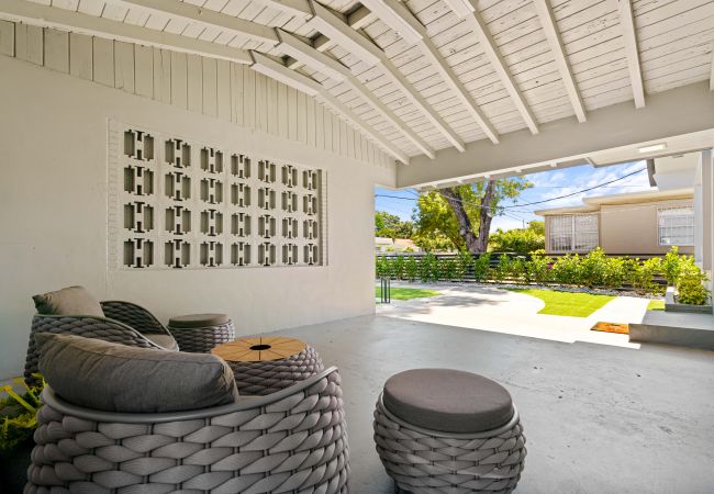 Casa en Miami - Joyful Miami Home for 10 Guests