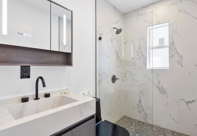 Casa en Miami - Beautiful Miami Home w Pool Central Location 10ppl Casa en Miami - Beautiful Miami Home w Pool Central Location 10ppl