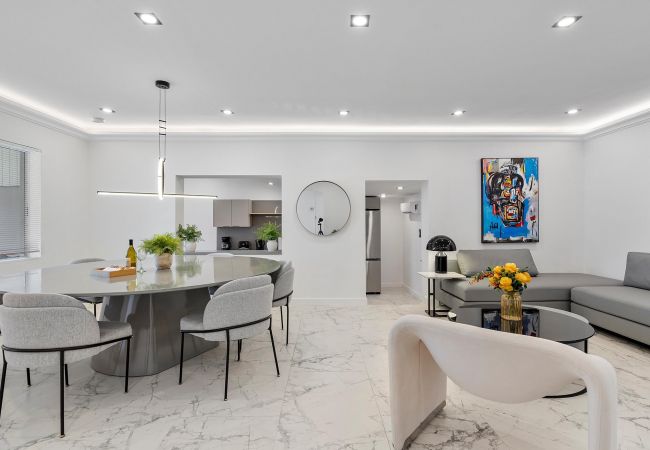 Casa en Miami - Beautiful Miami Home w Pool Central Location 10ppl Casa en Miami - Beautiful Miami Home w Pool Central Location 10ppl