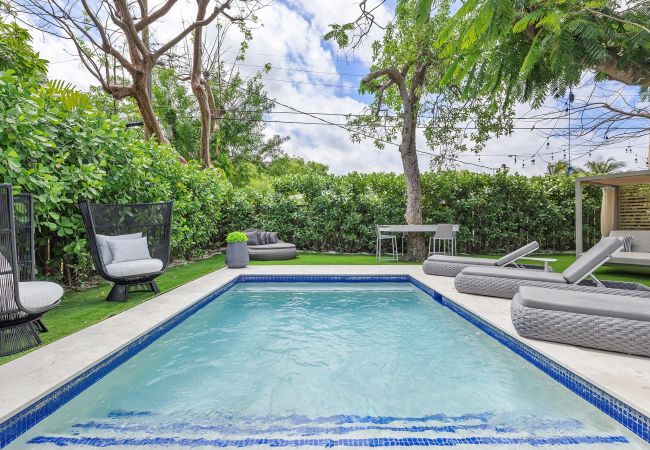 Casa en Miami - EXTRAORDINARY HOUSE 4BR DESIGN DISTRICT Casa en Miami - EXTRAORDINARY HOUSE 4BR DESIGN DISTRICT