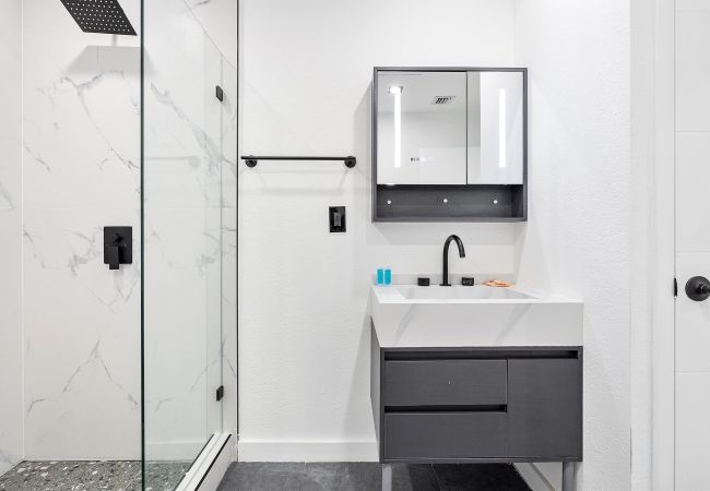 Casa en Miami - MODERN DESIGN DISTRICT HOUSE 7 GUESTS WITH POOL Casa en Miami - MODERN DESIGN DISTRICT HOUSE 7 GUESTS WITH POOL