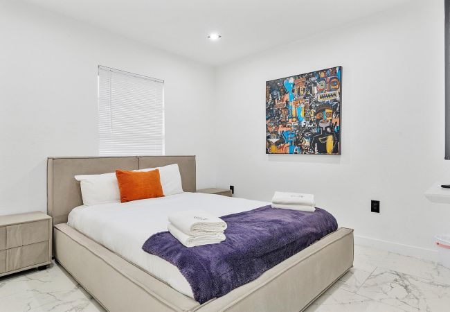 Casa en Miami - MODERN DESIGN DISTRICT HOUSE 7 GUESTS WITH POOL Casa en Miami - MODERN DESIGN DISTRICT HOUSE 7 GUESTS WITH POOL