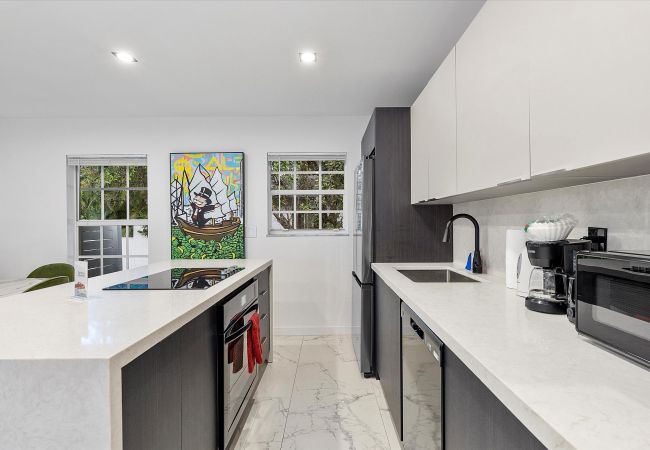 Casa en Miami - MODERN DESIGN DISTRICT HOUSE 7 GUESTS WITH POOL Casa en Miami - MODERN DESIGN DISTRICT HOUSE 7 GUESTS WITH POOL