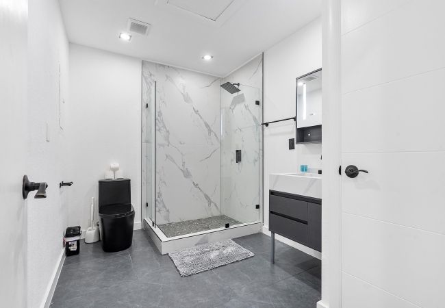 Casa en Miami - MODERN DESIGN DISTRICT HOUSE 7 GUESTS WITH POOL Casa en Miami - MODERN DESIGN DISTRICT HOUSE 7 GUESTS WITH POOL