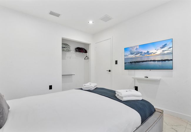 Casa en Miami - MODERN DESIGN DISTRICT HOUSE 7 GUESTS WITH POOL Casa en Miami - MODERN DESIGN DISTRICT HOUSE 7 GUESTS WITH POOL