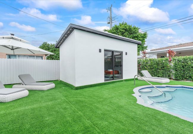 Casa en Coral Gables - Cozy & Modern Coral Gables Holiday Oasis W pool Casa en Coral Gables - Cozy & Modern Coral Gables Holiday Oasis W pool