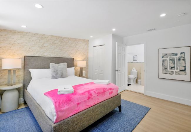 Casa en Miami - 6br Glamorous oasis Villa W Pool & Beach Volleybal Casa en Miami - 6br Glamorous oasis Villa W Pool & Beach Volleybal