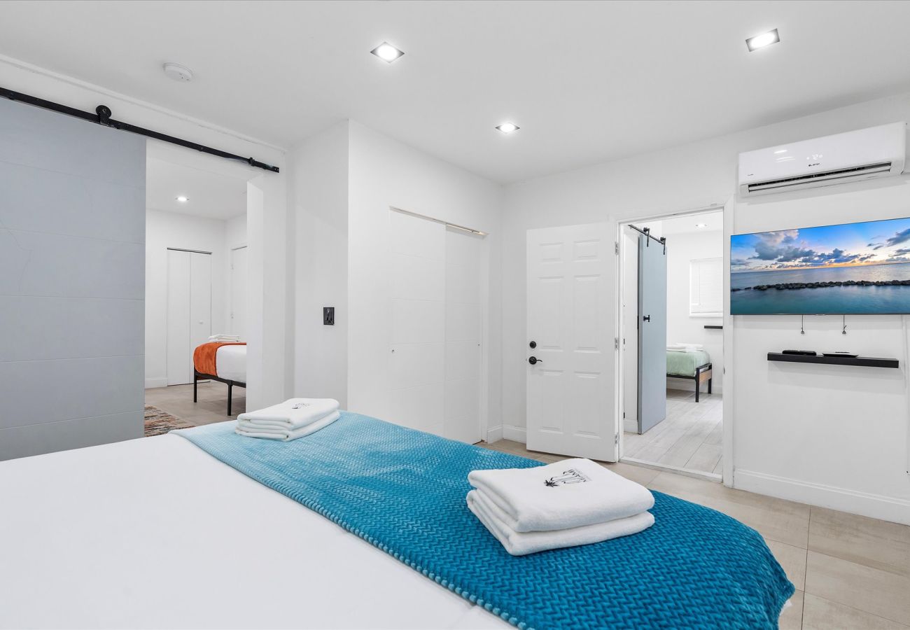 Casa en Miami - Divine Miami Vacation Home W large pool