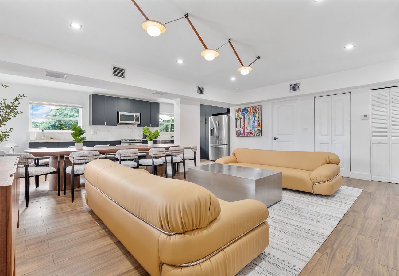 Casa en Miami - Elite Resort style pool estate W tremendous backya