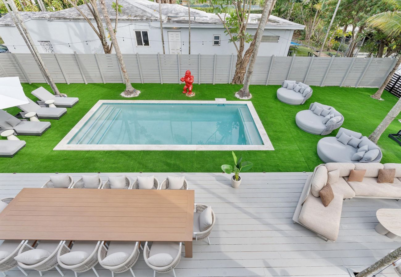 Casa en Miami - Elite Resort style pool estate W tremendous backya