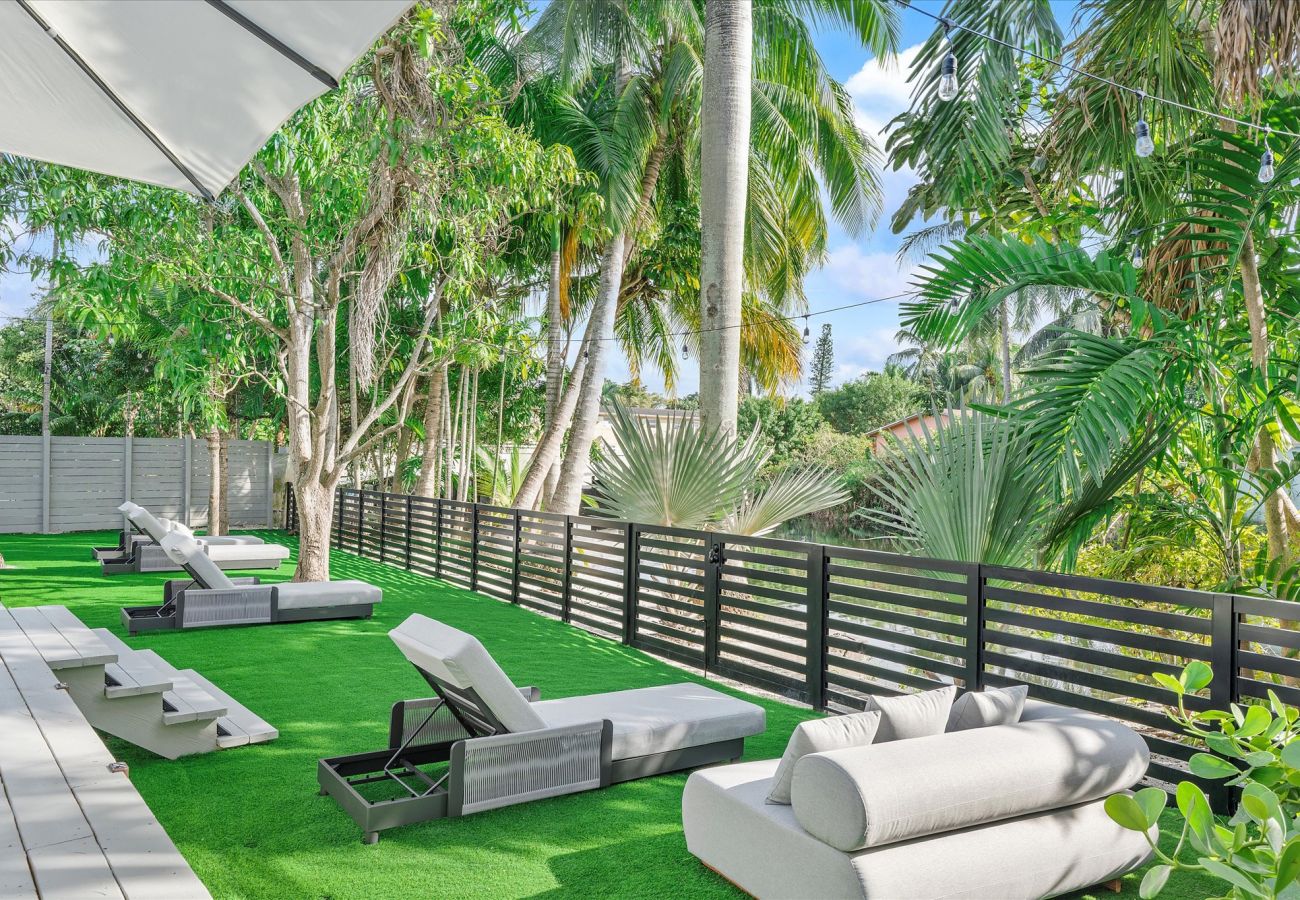 Casa en Miami - Elite Resort style pool estate W tremendous backya