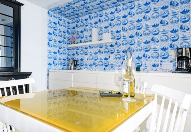 Apartment in Miami Beach - Outstanding 1BR Suite Pool & Bay View Apartment in Miami Beach - Outstanding 1BR Suite Pool & Bay View