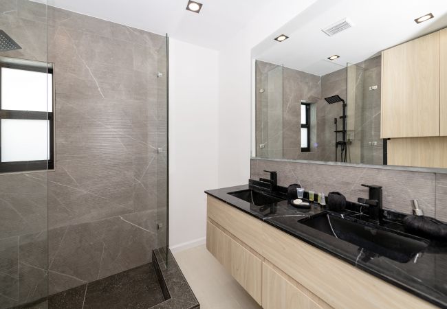 House in Miami - Wonderful Home with Jacuzzi in Wynwood House in Miami - Wonderful Home with Jacuzzi in Wynwood