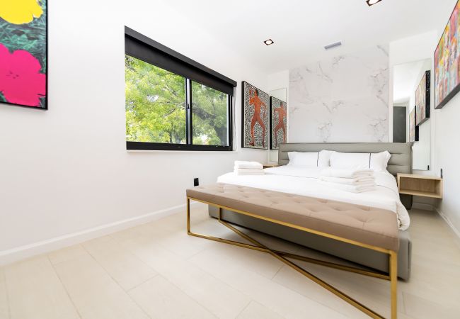 House in Miami - Wonderful Home with Jacuzzi in Wynwood House in Miami - Wonderful Home with Jacuzzi in Wynwood