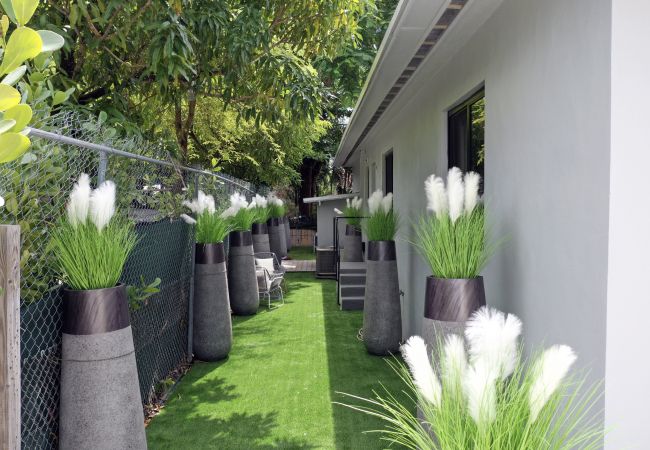 House in Miami - Wonderful Home with Jacuzzi in Wynwood House in Miami - Wonderful Home with Jacuzzi in Wynwood