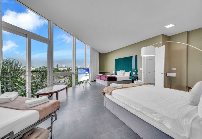 House in Miami Beach - Fancy 5 Story Townhouse Miami Beach House in Miami Beach - Fancy 5 Story Townhouse Miami Beach