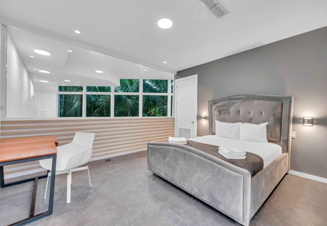 House in Miami Beach - Fancy 5 Story Townhouse Miami Beach House in Miami Beach - Fancy 5 Story Townhouse Miami Beach