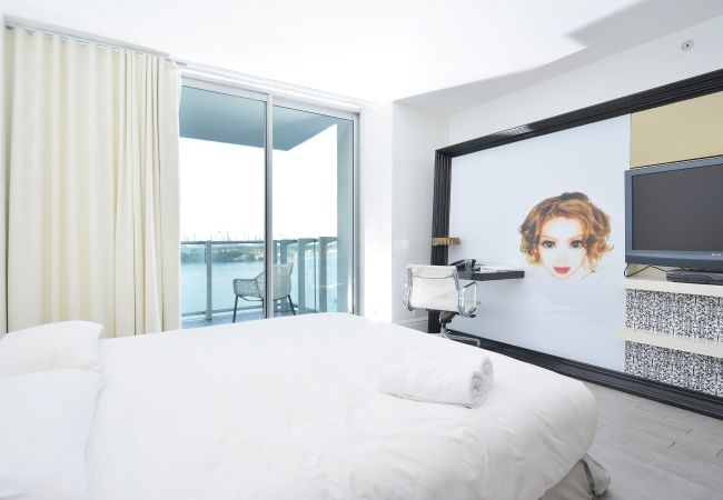 Apartment in Miami Beach - Phenomenal Suite Bay View 4 Guests