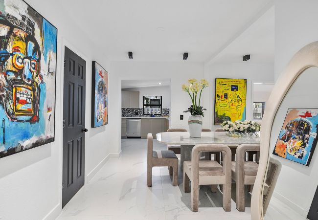 House in Miami - EXTRAORDINARY HOUSE 4BR DESIGN DISTRICT House in Miami - EXTRAORDINARY HOUSE 4BR DESIGN DISTRICT