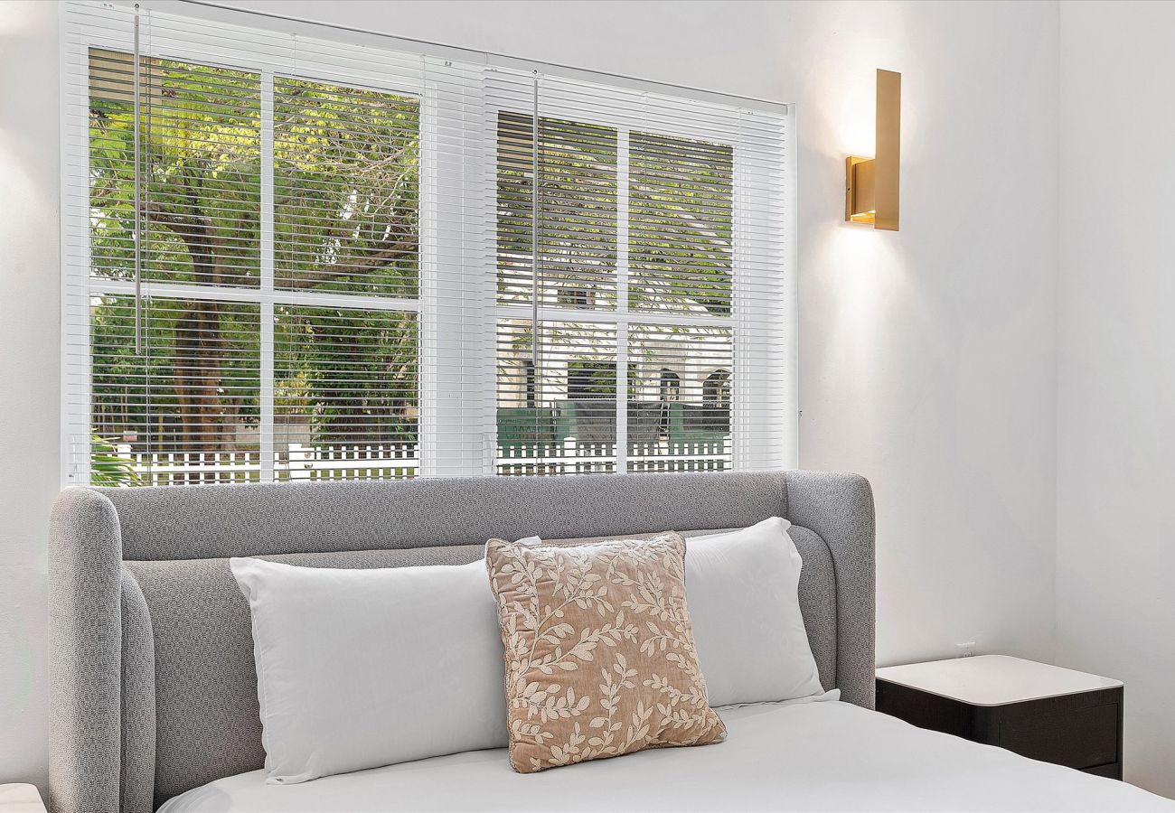 House in Miami - UPSCALE VACATION HOUSE IN HEART OF DESIGN DISTRICT