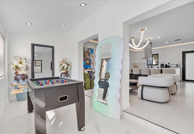 House in Coral Gables - Cozy & Modern Coral Gables Holiday Oasis W pool House in Coral Gables - Cozy & Modern Coral Gables Holiday Oasis W pool