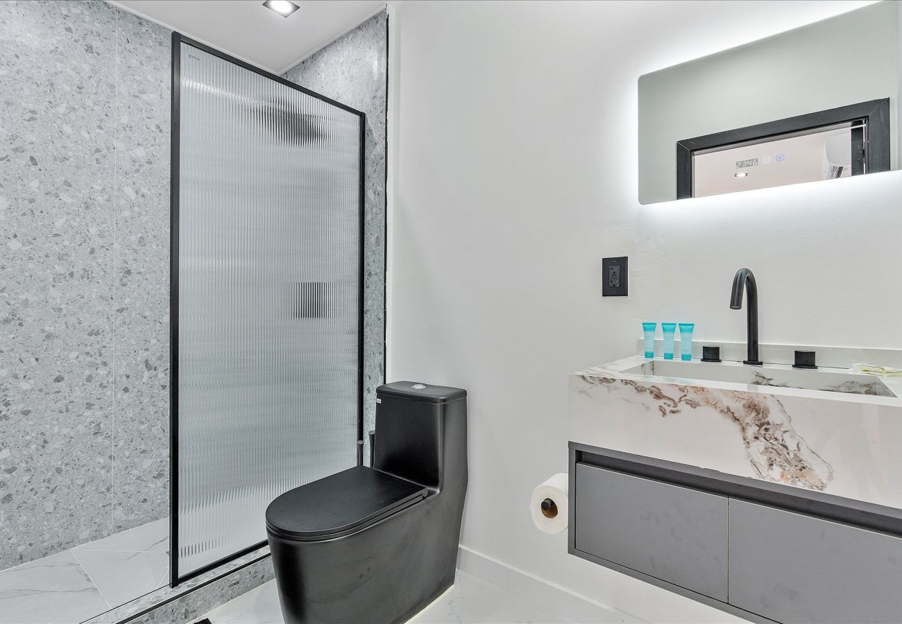 House in Coral Gables - Cozy & Modern Coral Gables Holiday Oasis W pool