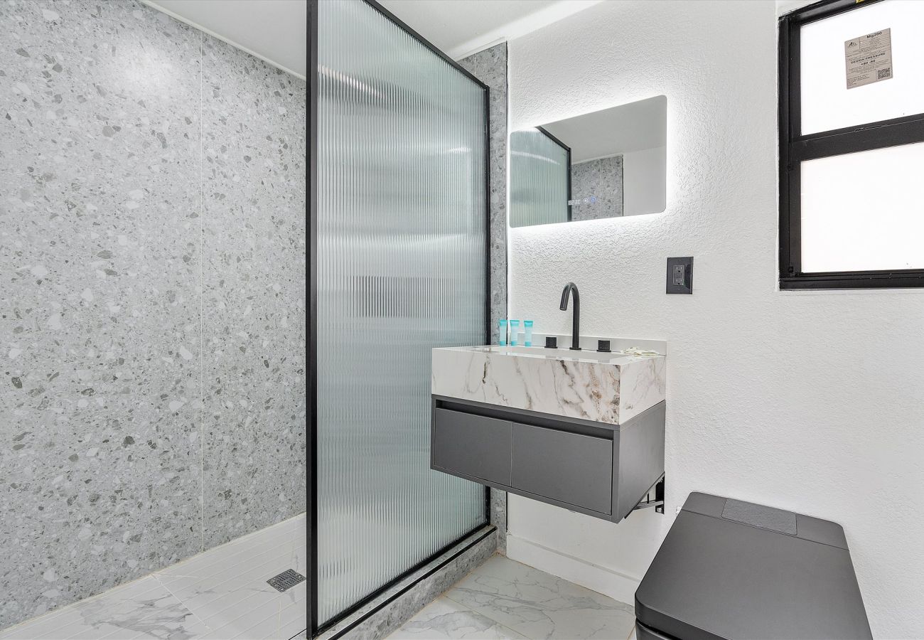 House in Coral Gables - Cozy & Modern Coral Gables Holiday Oasis W pool