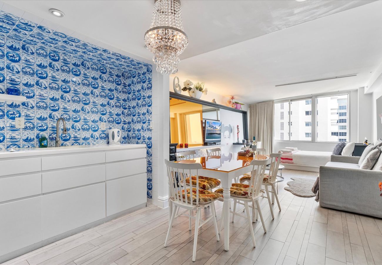Apartment in Miami Beach - Cool & comfortable Hotel style 1BR apt South Beach
