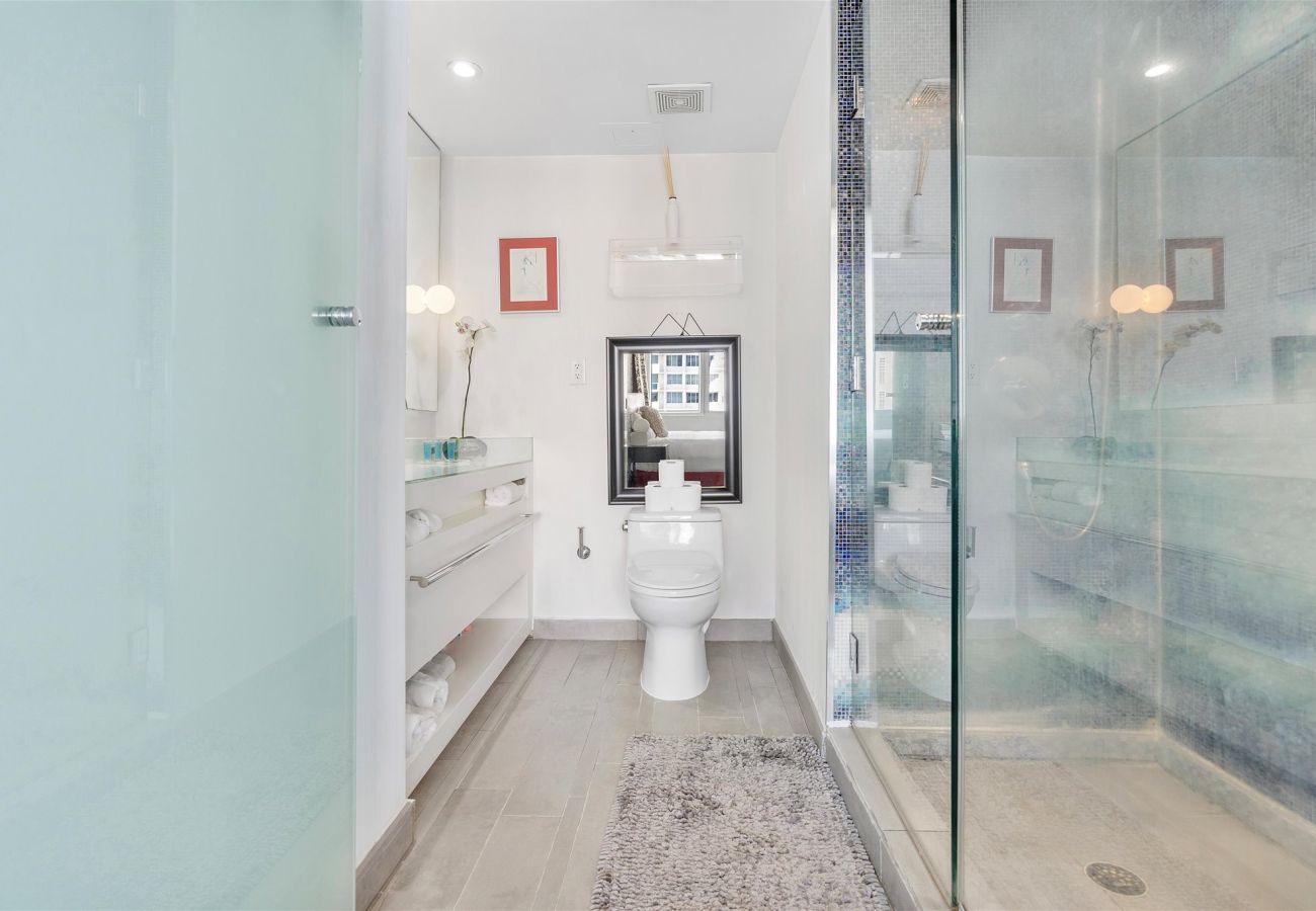 Apartment in Miami Beach - Cool & comfortable Hotel style 1BR apt South Beach