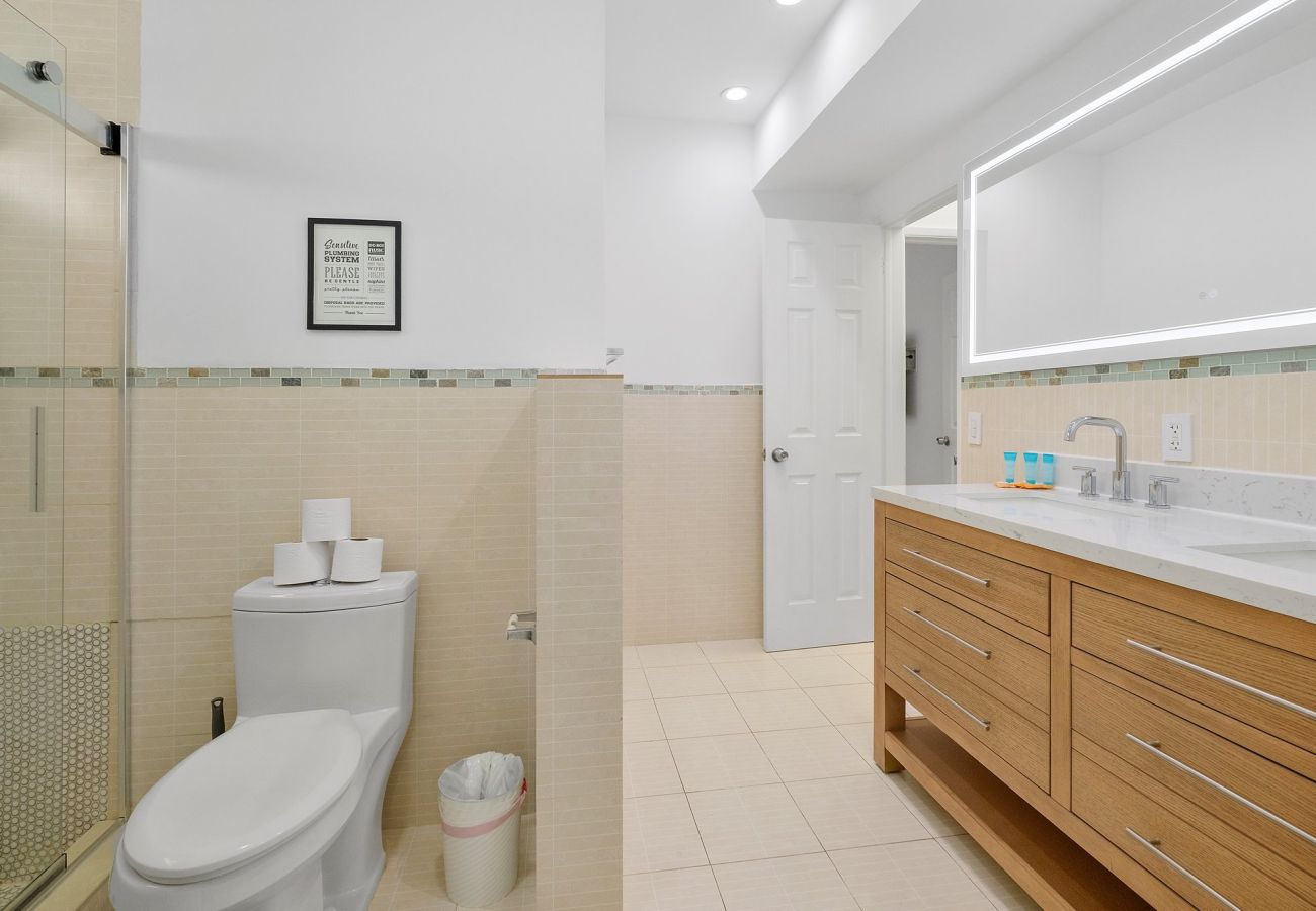 House in Miami - 6br Glamorous oasis Villa W Pool & Beach Volleybal
