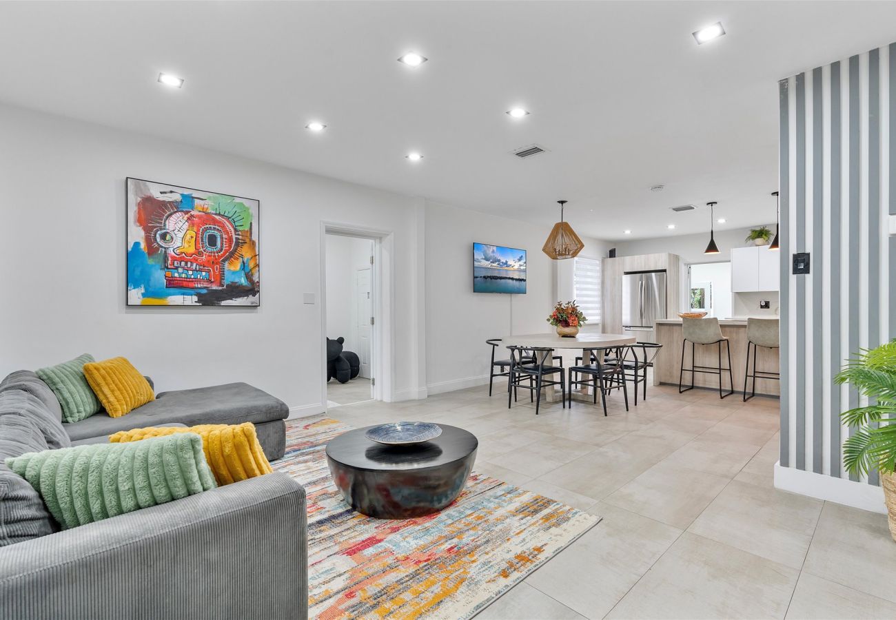 House in Miami - Divine House in Design District W Pool