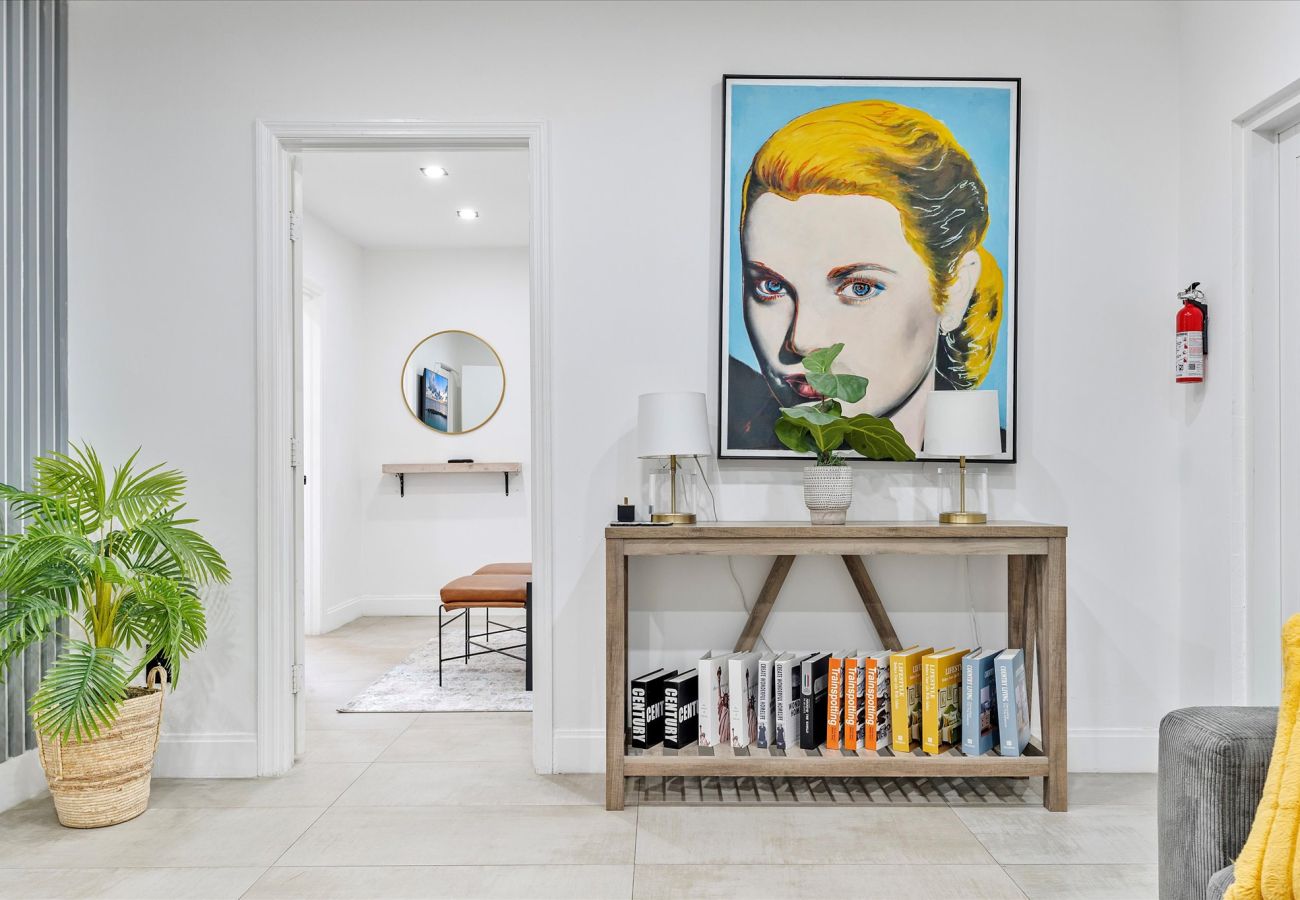 House in Miami - Divine House in Design District W Pool