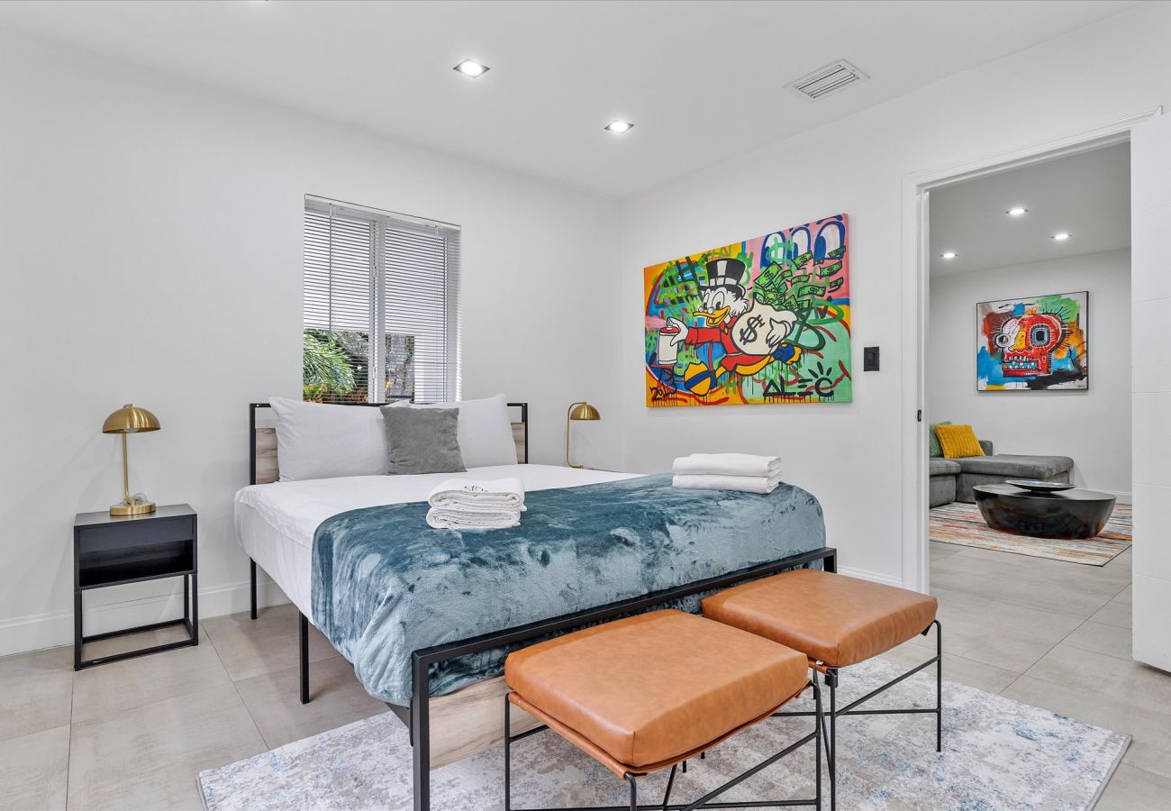 House in Miami - Divine House in Design District W Pool