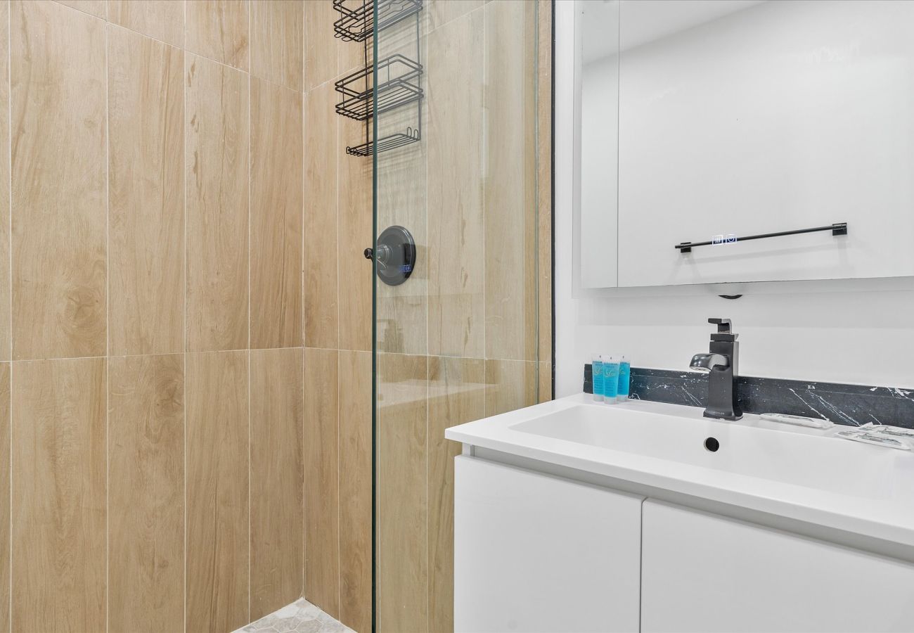 House in Miami - Divine House in Design District W Pool